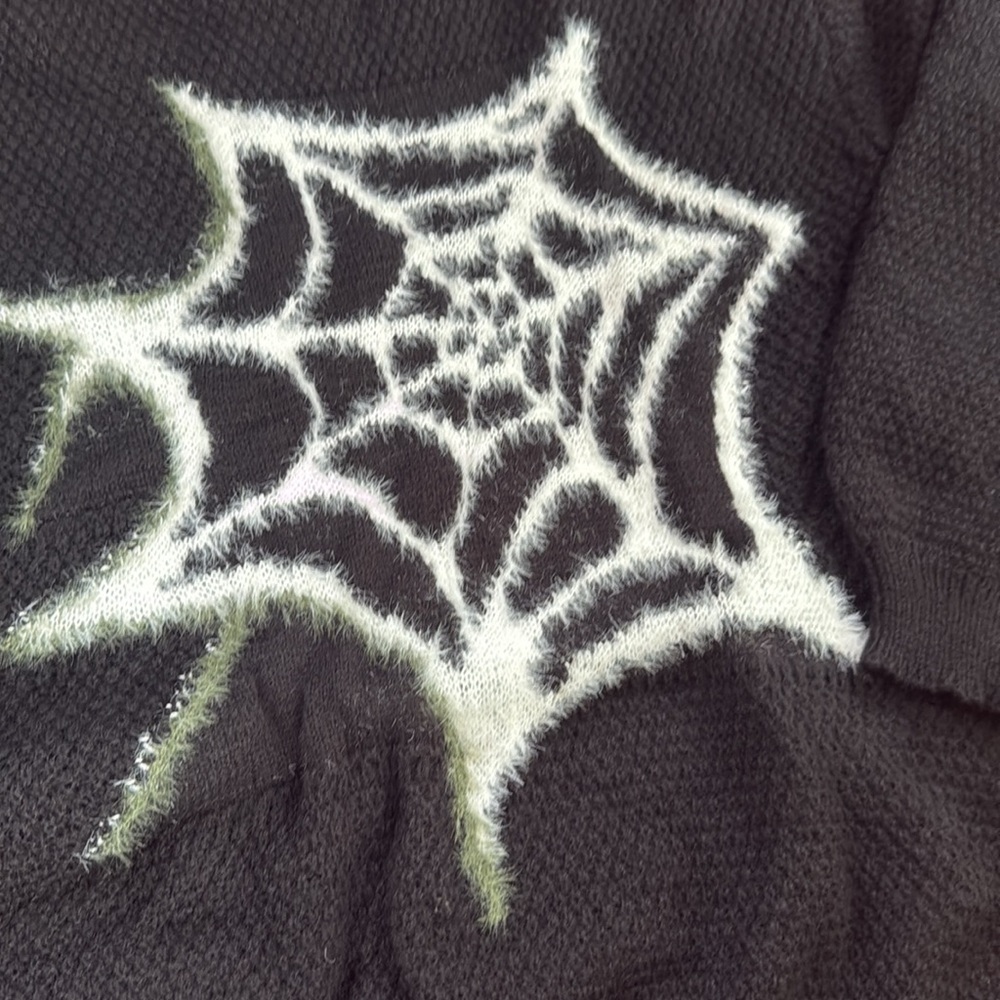 Super Soft Spider Web Perfect for Halloween Sweater - Picture 10 of 15